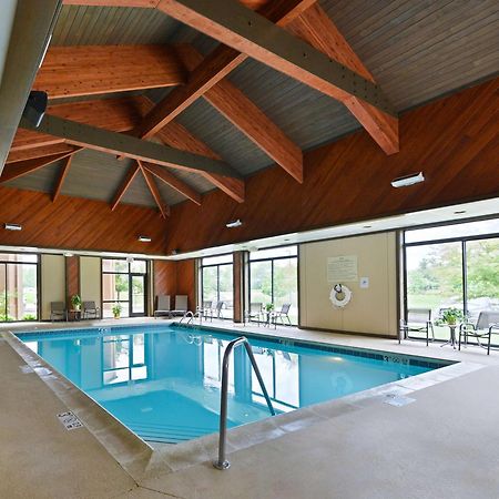 Hampton Inn Chicago-Carol Stream Экстерьер фото