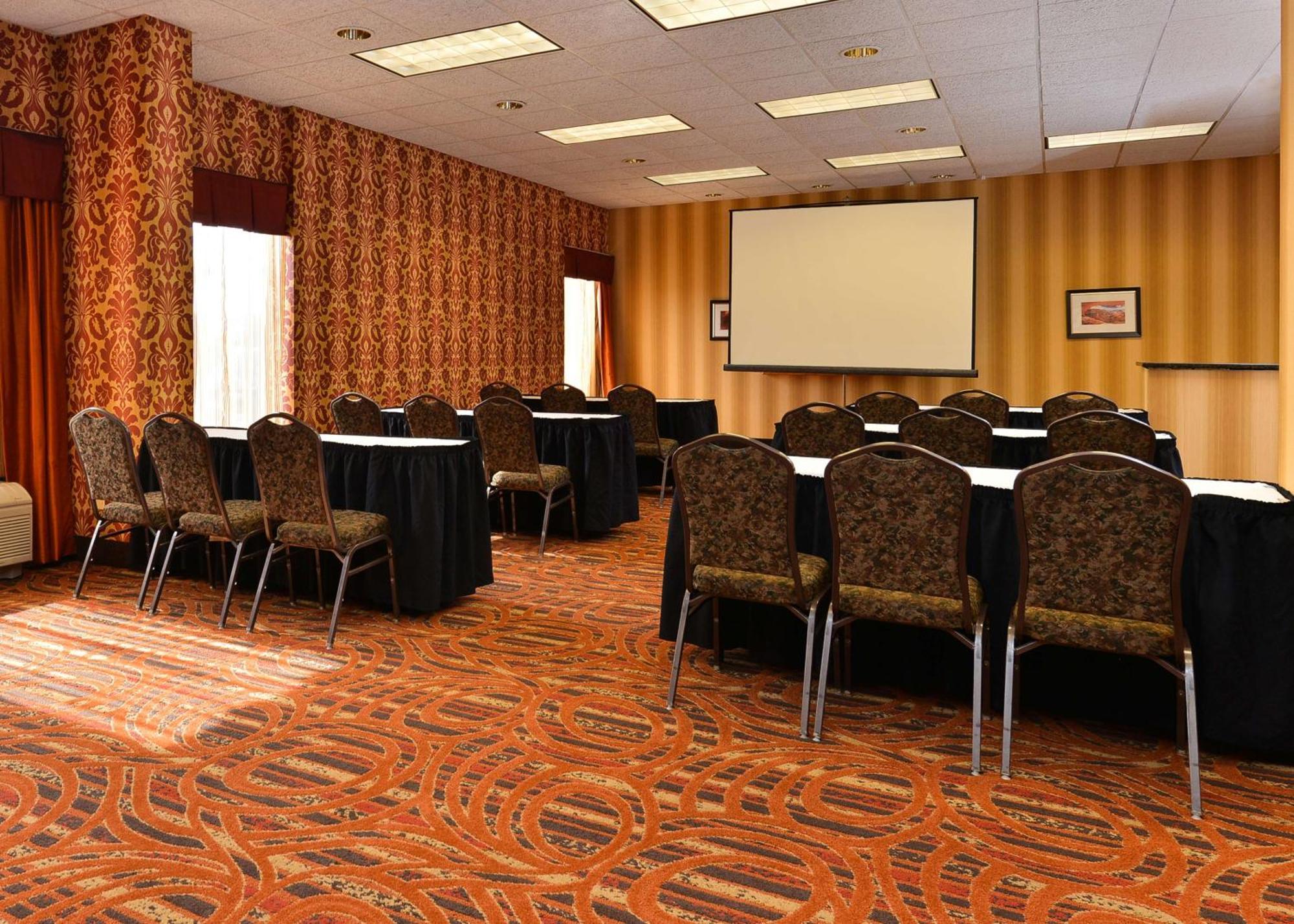 Hampton Inn Chicago-Carol Stream Экстерьер фото