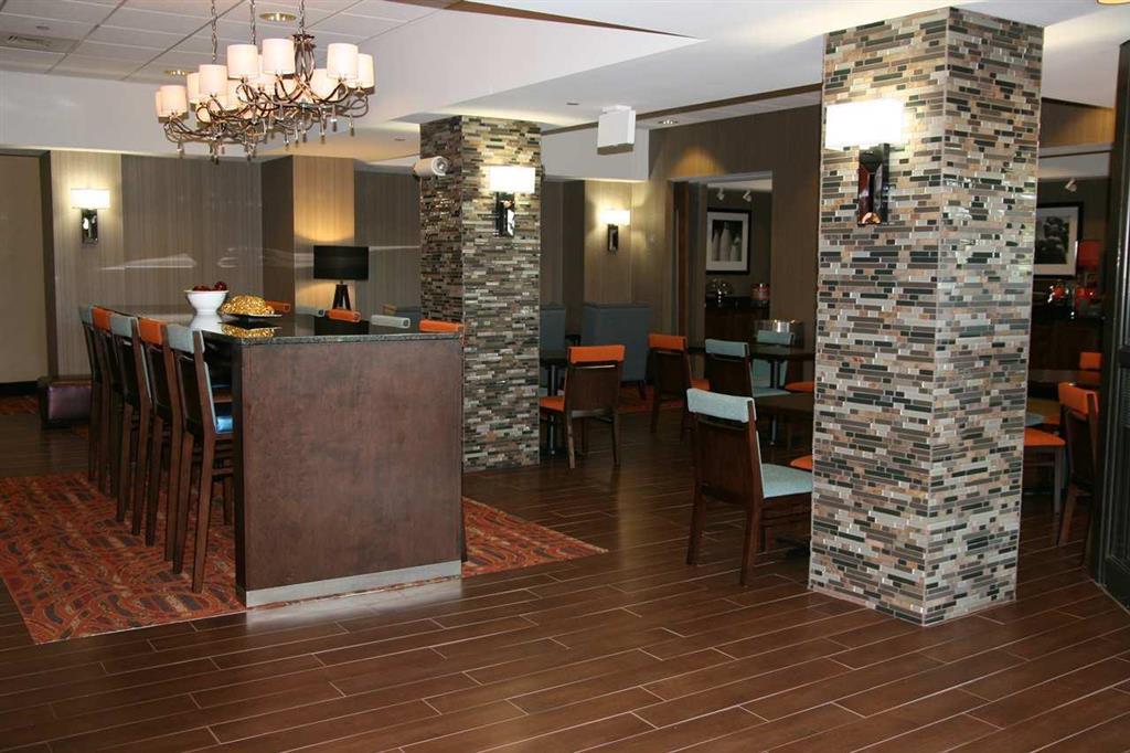 Hampton Inn Chicago-Carol Stream Интерьер фото